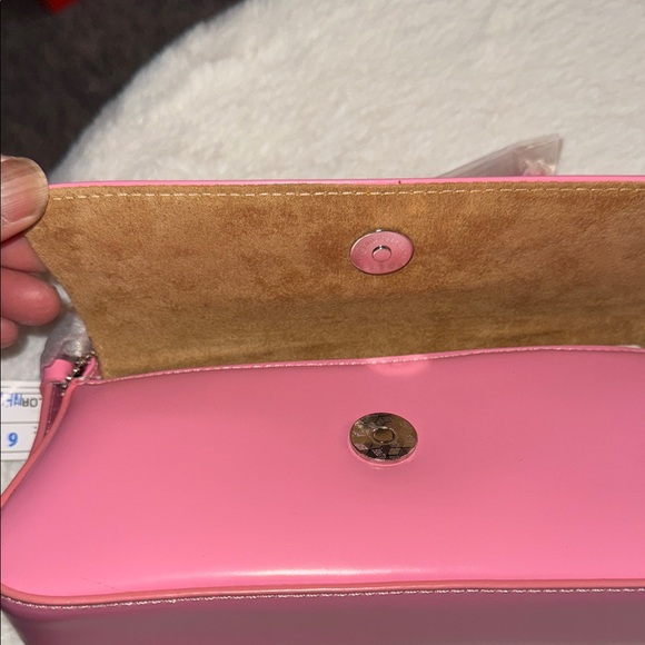 Chic Pink Shoulder Bag for Women - Picture 4 of 6